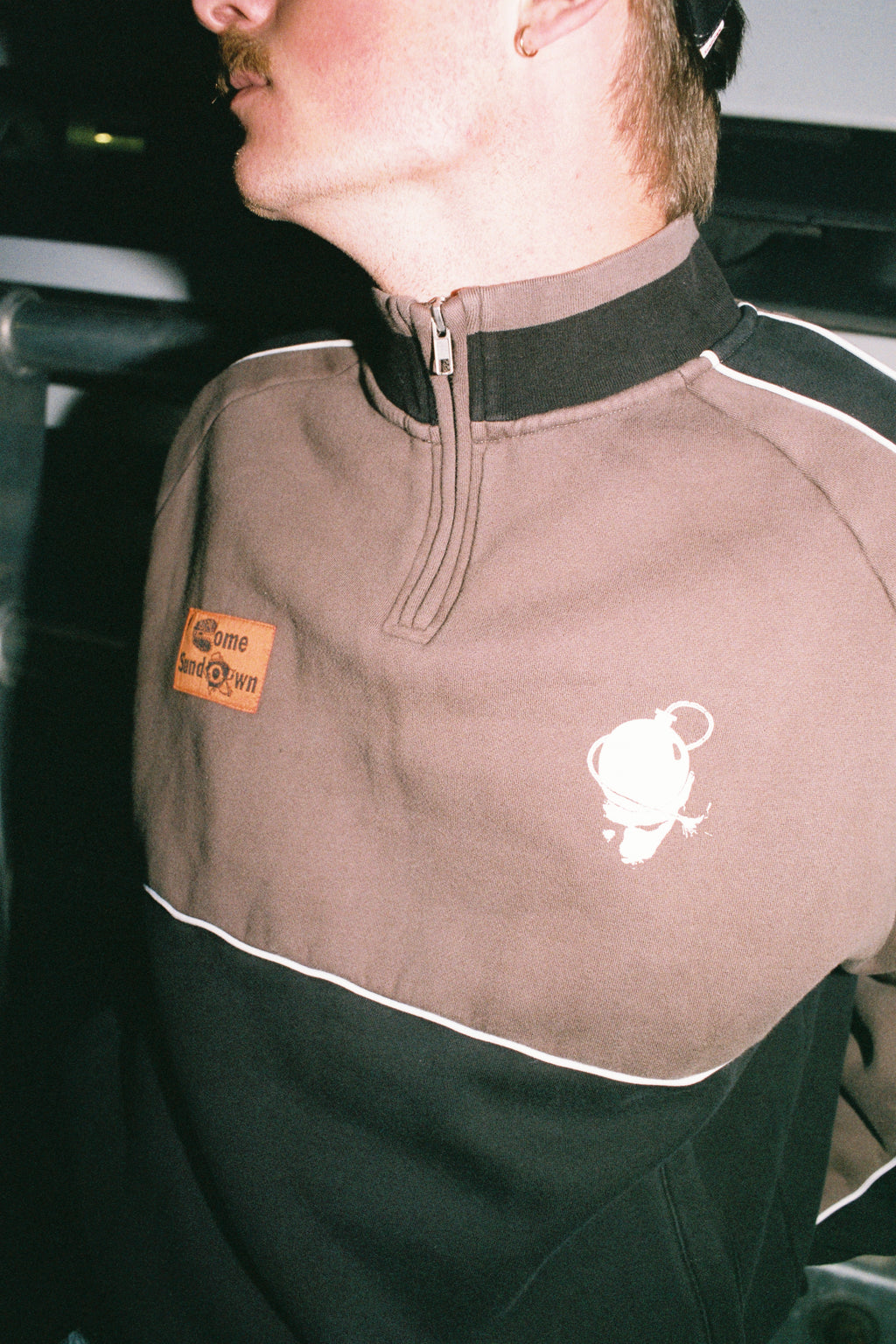 DESTRUCTION QUARTER ZIP