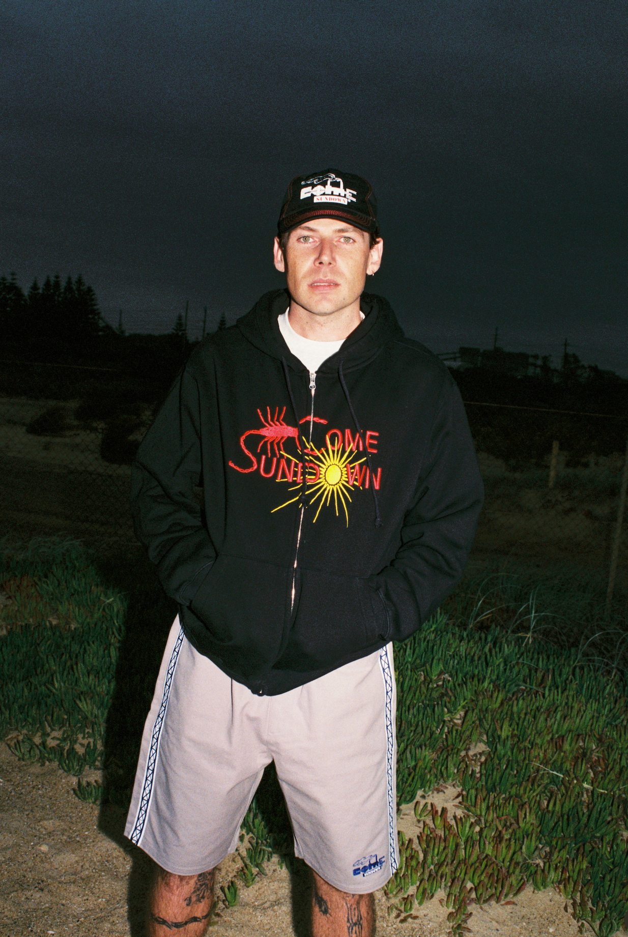 ENTOMOLOGY ZIP HOOD BLACK