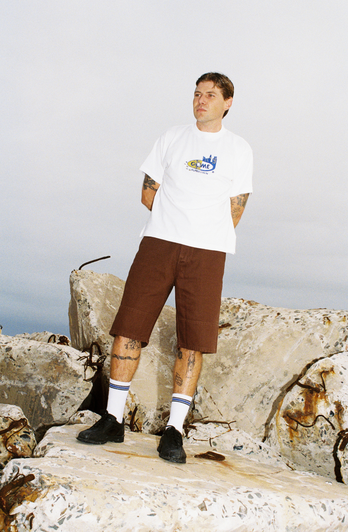 LIFE SHORTS WASHED BROWN